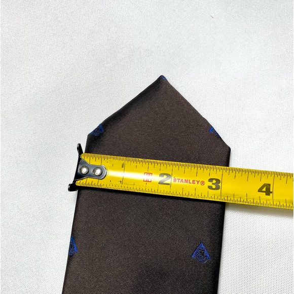 Brown Graphic Blue Cubes Tie Silk Blend from the President - Picture 5 of 9